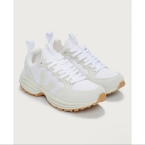 Veja Shoes - Veja Venturi Sneakers